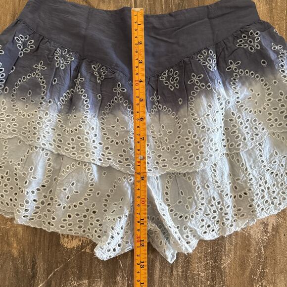 Raga Anthropologie Blue Ombre Eyelet Skort Lined Cotton Womens Medium M Boho - Picture 4 of 9